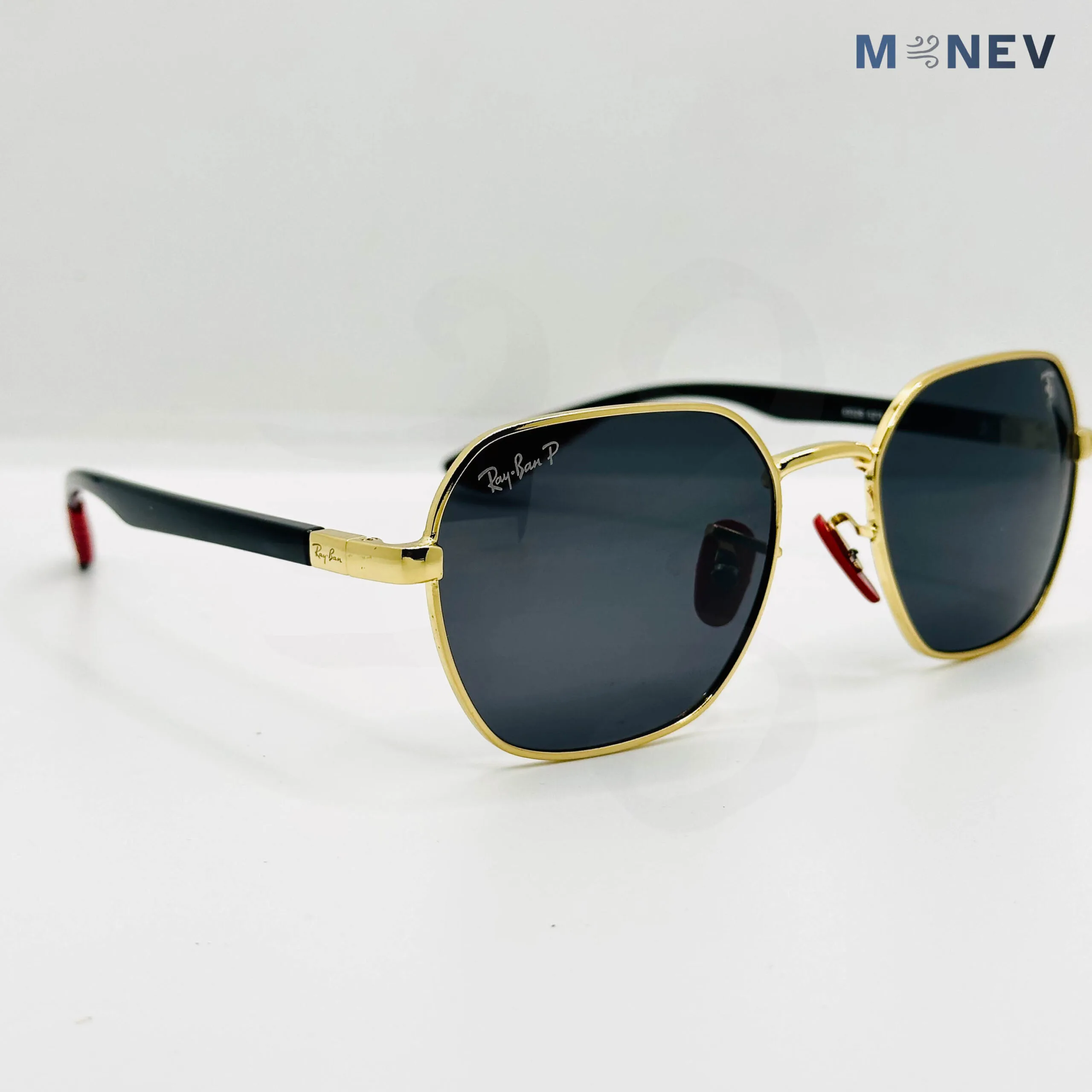 Golden Gulliver (P Black Lens)